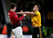 开云体育直播-狼队客场逆转，取得关键胜利