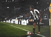 开云体育在线-雷霆粉碎勇士，文班亚马统治全场，新世代巨星的诞生之夜