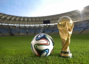 开云体育-哈斯车队轻取雷诺车队，塞恩斯关键制胜，策略与勇气的完美结合