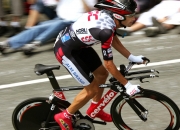 开云体育登录-从西甲德比到NBA战场，唯一性的对决哲学