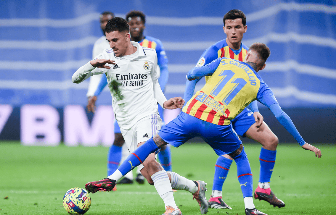 包含皇马逆转赢瓦伦西亚,全队士气高涨的词条 包含皇马逆转赢瓦伦西亚,全队士气高涨的词条