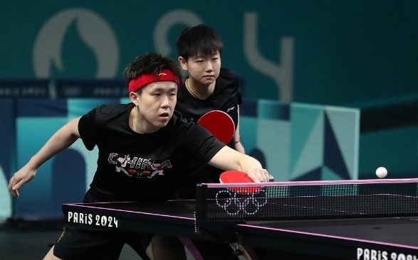 中国乒乓球队横扫法国乒乓球队,马龙送出助攻 中国乒乓球队横扫法国乒乓球队,马龙送出助攻