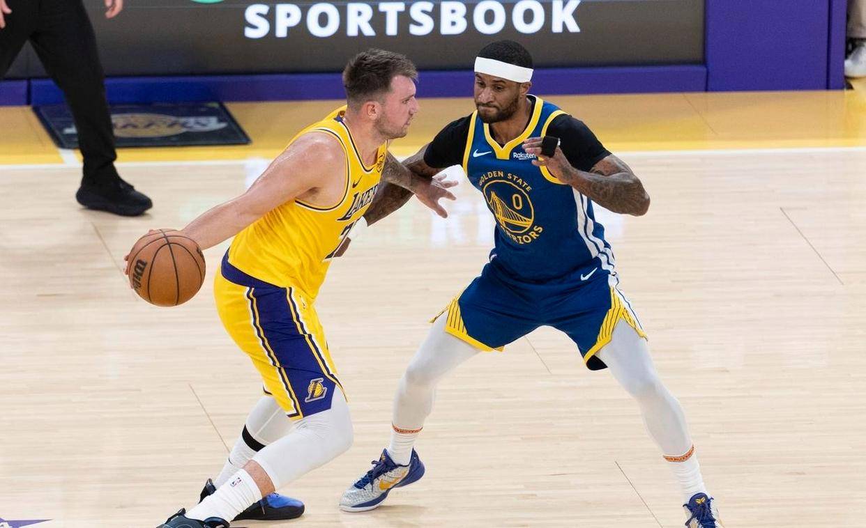 勇士B队险胜独行侠,东契奇一己之力扛起全队的简单介绍 勇士B队险胜独行侠,东契奇一己之力扛起全队的简单介绍