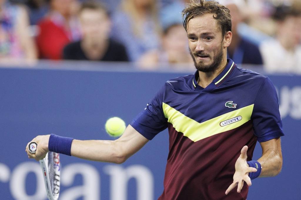 拉沃尔杯力克美网，梅德韦杰夫刷新纪录的简单介绍