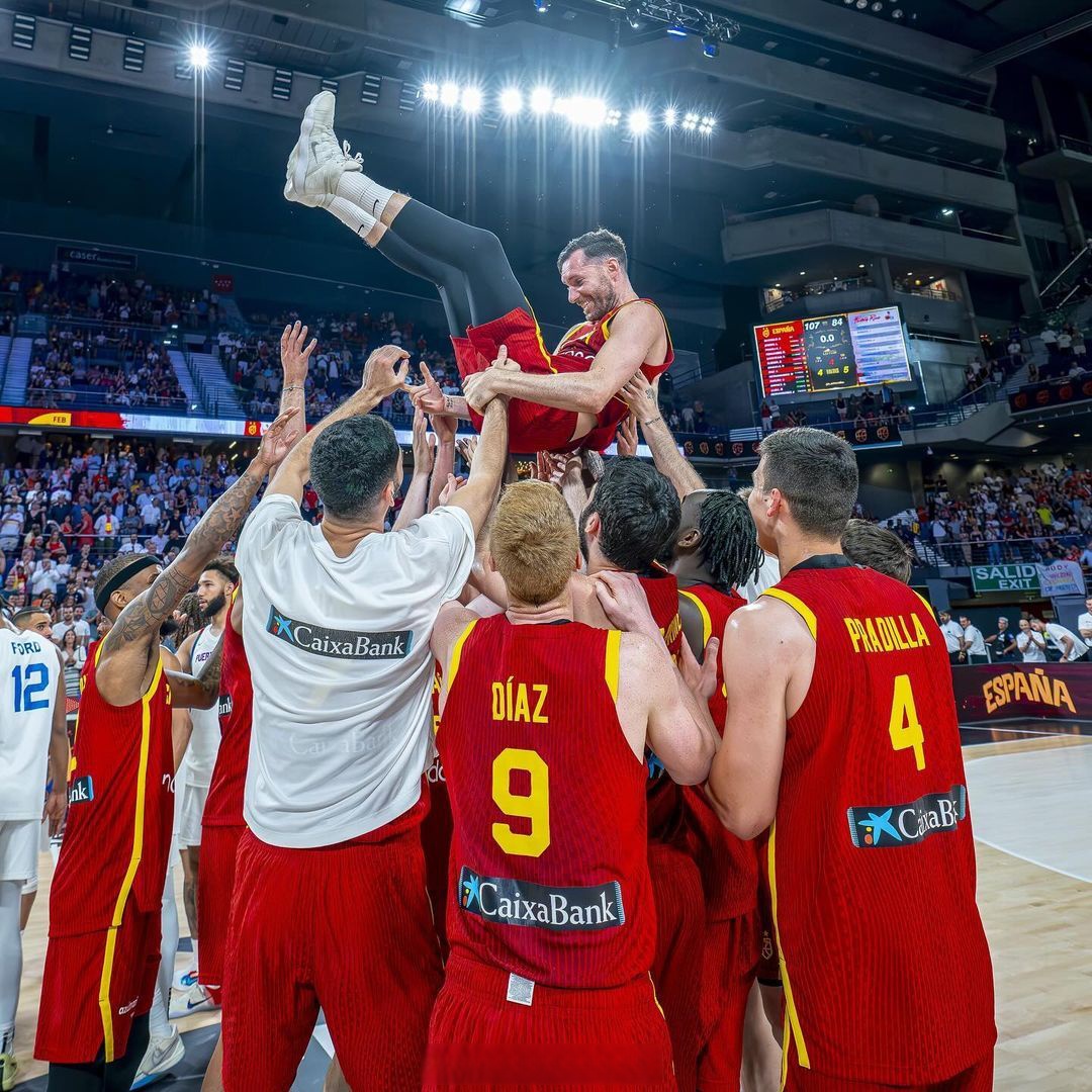 西班牙国家队备战情况曝光，士气高昂的简单介绍