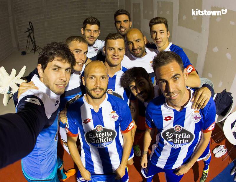 埃瓦尔战平拉科鲁尼亚，保持中游位置