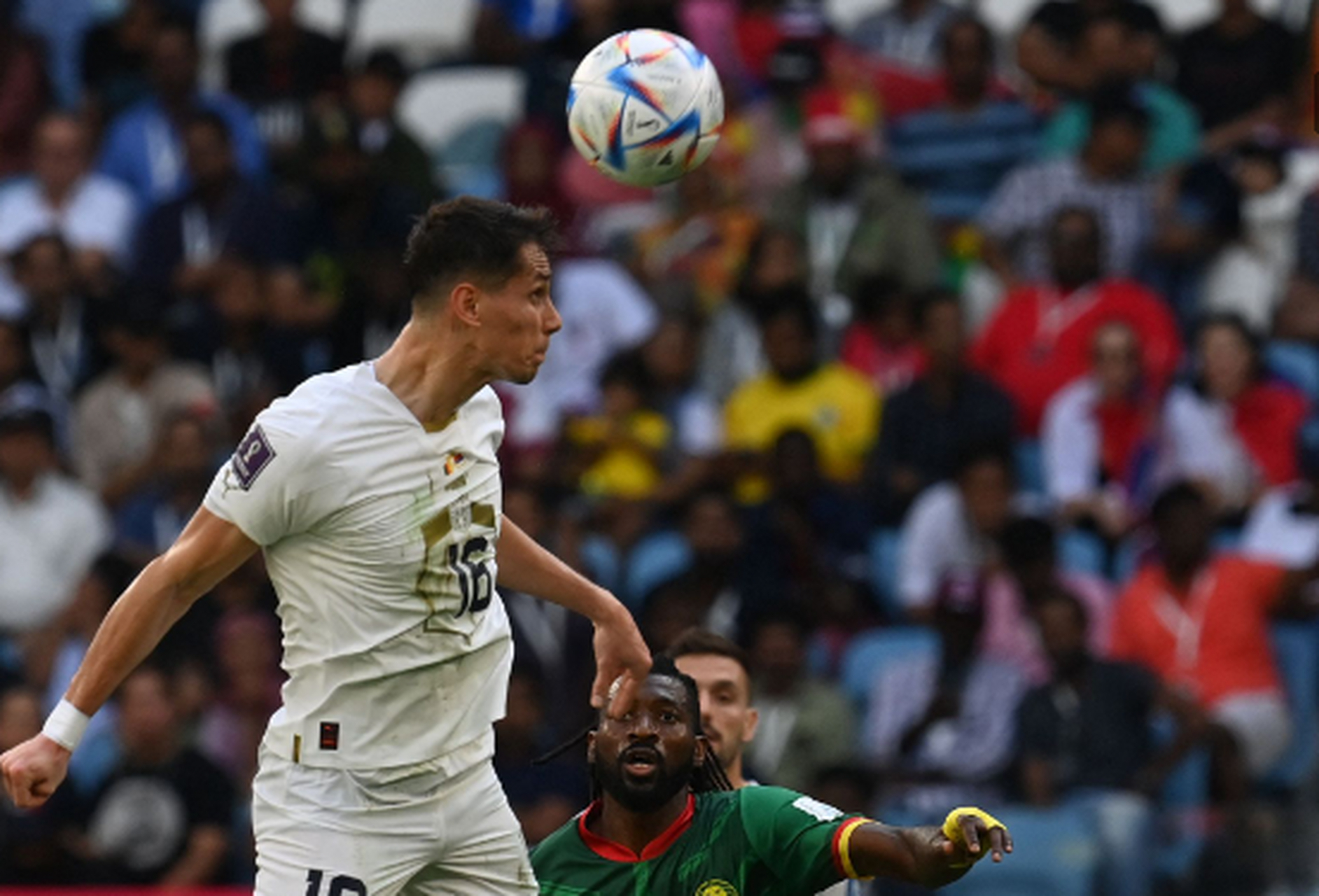 塞尔维亚球队在全球赛事中展现实力