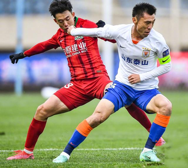 关于河南建业球员状态稳定,备战下场比赛目标胜利的信息 关于河南建业球员状态稳定,备战下场比赛目标胜利的信息