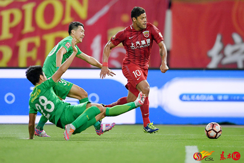 包含帕德博恩再次惊艳球迷，掀起胜利狂潮的词条