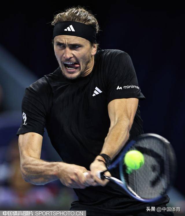 德国网球队轻取欧洲网球队，兹维列夫关键制胜的简单介绍
