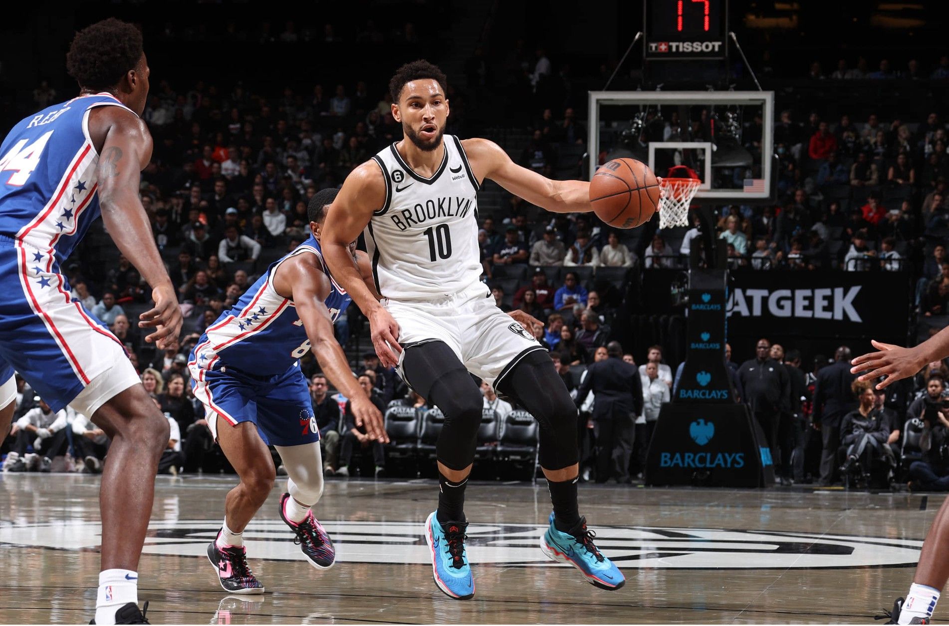 篮网逆转凯尔特人B队，西蒙斯关键制胜的简单介绍