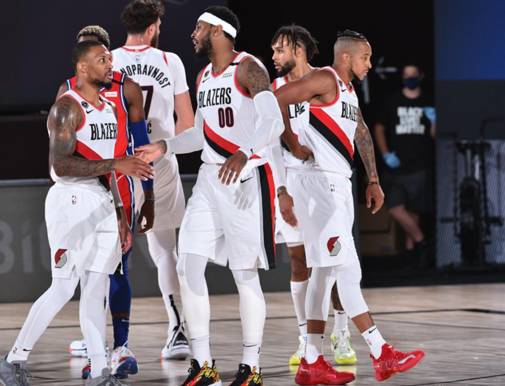 雄鹿B队碾压鹈鹕，拉塞尔爆发神勇的简单介绍