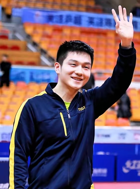 包含韩国乒乓球队碾压波兰乒乓球队，樊振东统治全场的词条