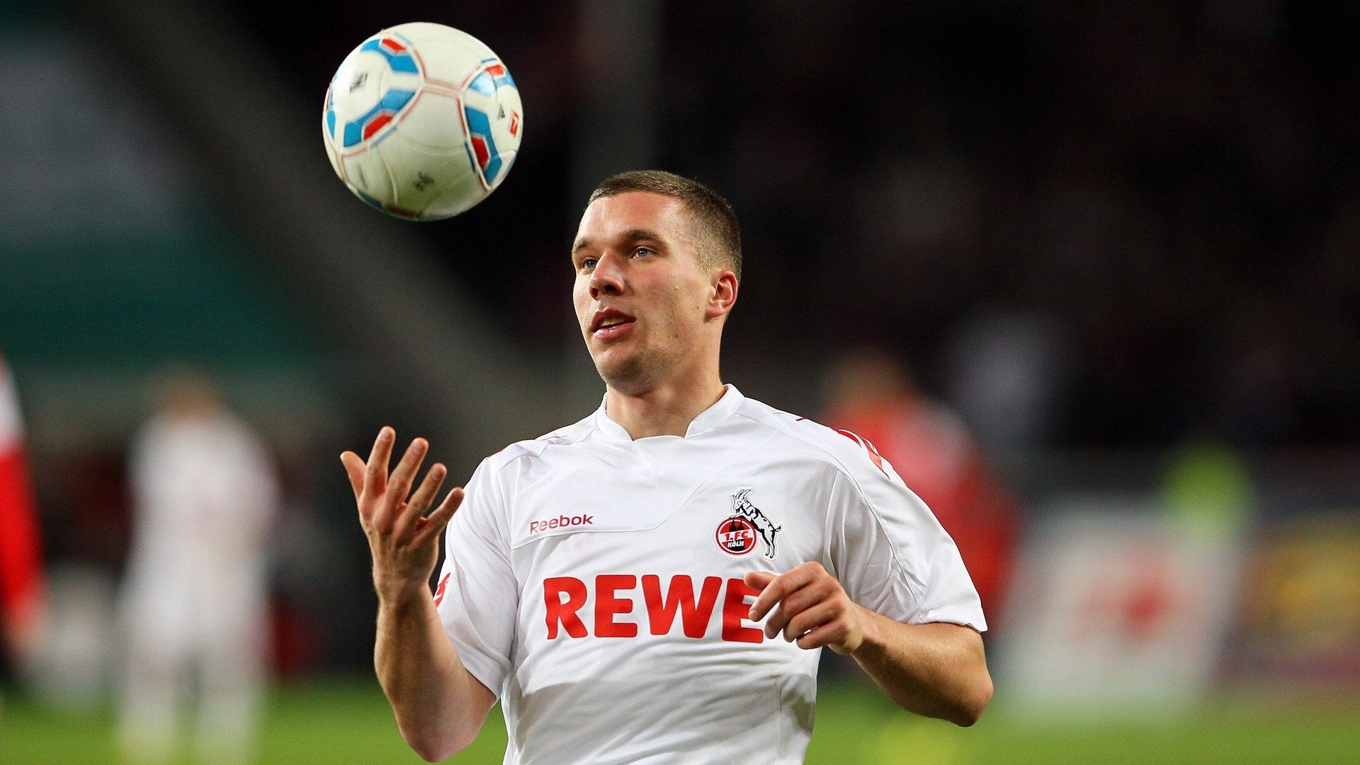 格纳布里爆发！比利时巅峰对决，罗马决胜夜诞生新传奇